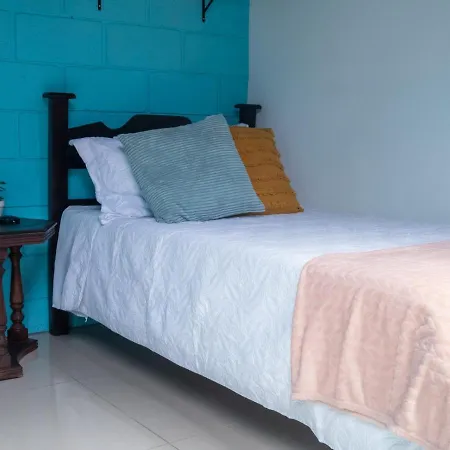 Lolas Hostal Hab. 2